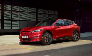 2022 best electric suvs